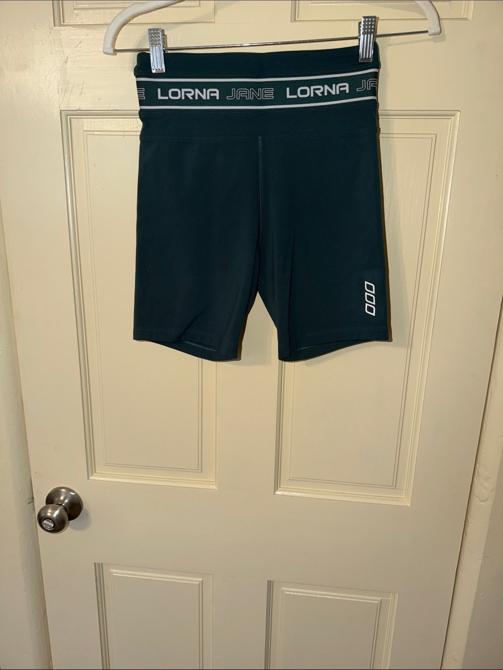 Lorna Jane Women’s Black Performance Bike Shorts